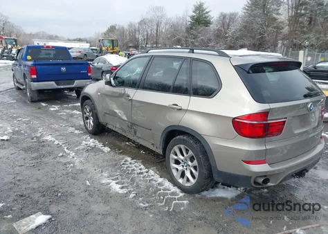 2012 BMW X5 xDrive35I/xDrive35I Premium/xDrive35I Sport Activity из США, поврежденный, VIN 5UXZV4C54CL764684